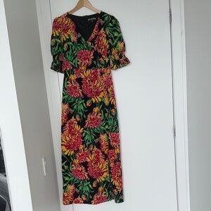 Vibrant Floral Maxi Dress - Black and Green
